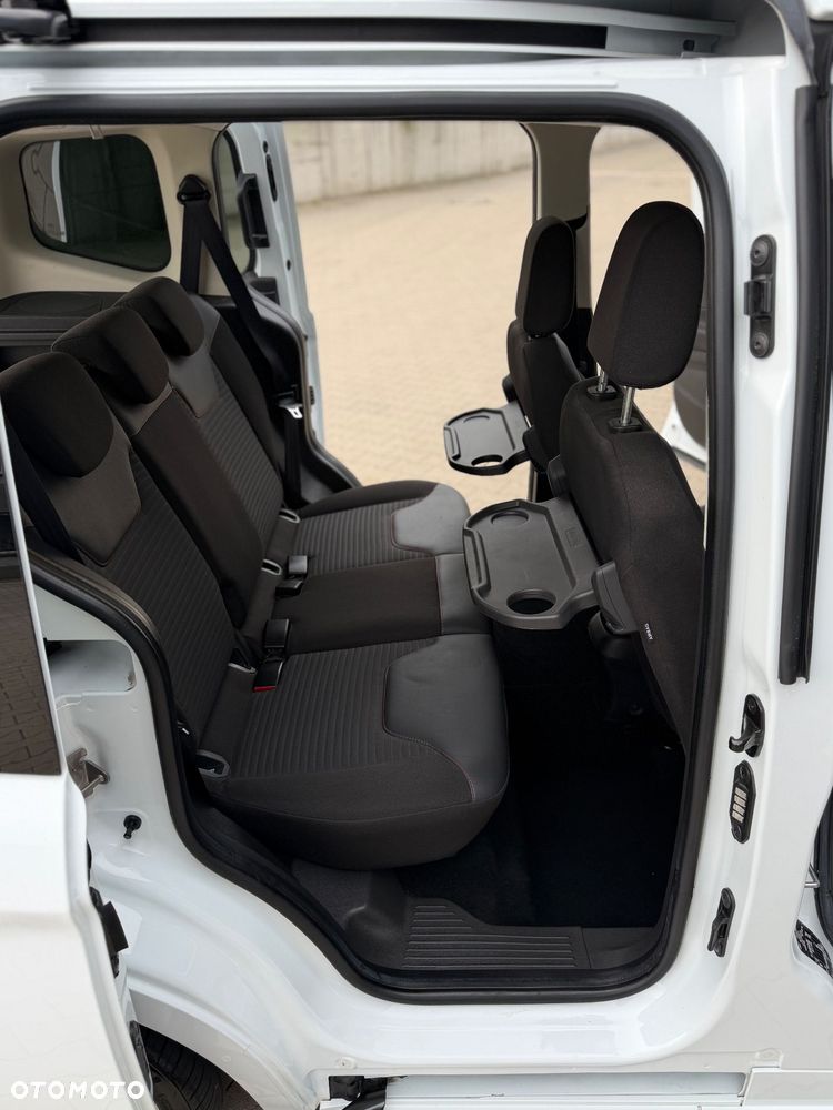 Ford Tourneo Courier 1.0 EcoBoost Titanium - 13