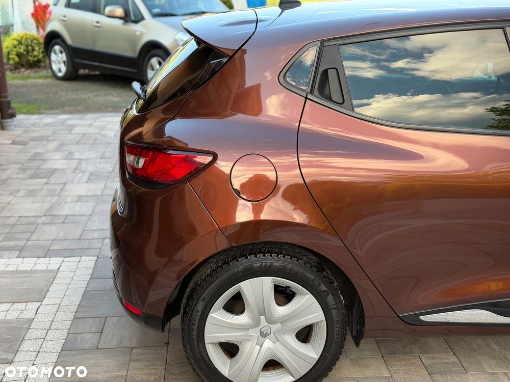 Renault Clio 1.2 16V Intens - 31