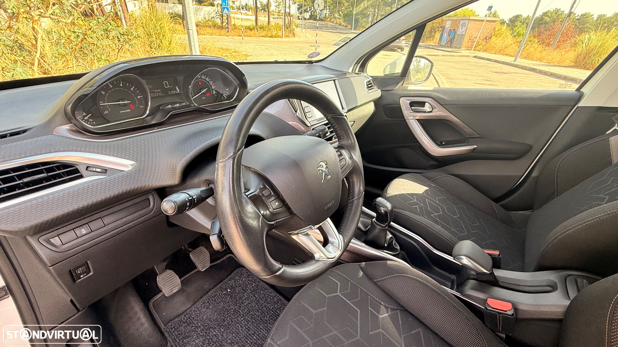 Peugeot 2008 1.2 VTi Active - 9
