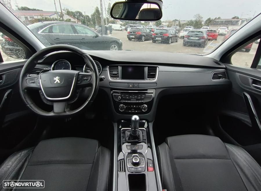 Peugeot 508 SW - 8