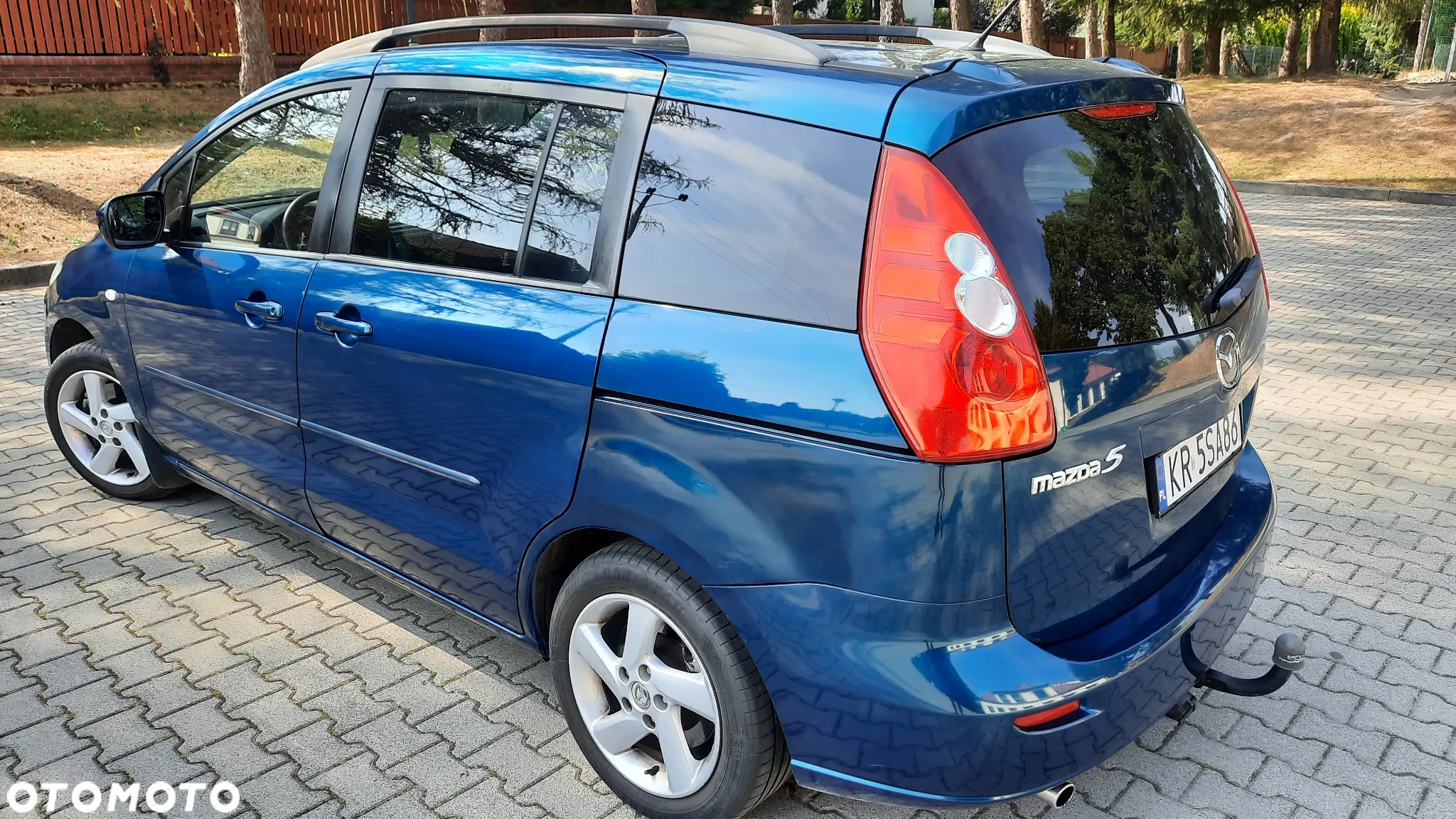 Mazda 5 - 6