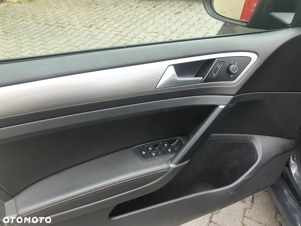 Volkswagen Golf 1.6 TDI BlueMotion Technology Lounge - 13