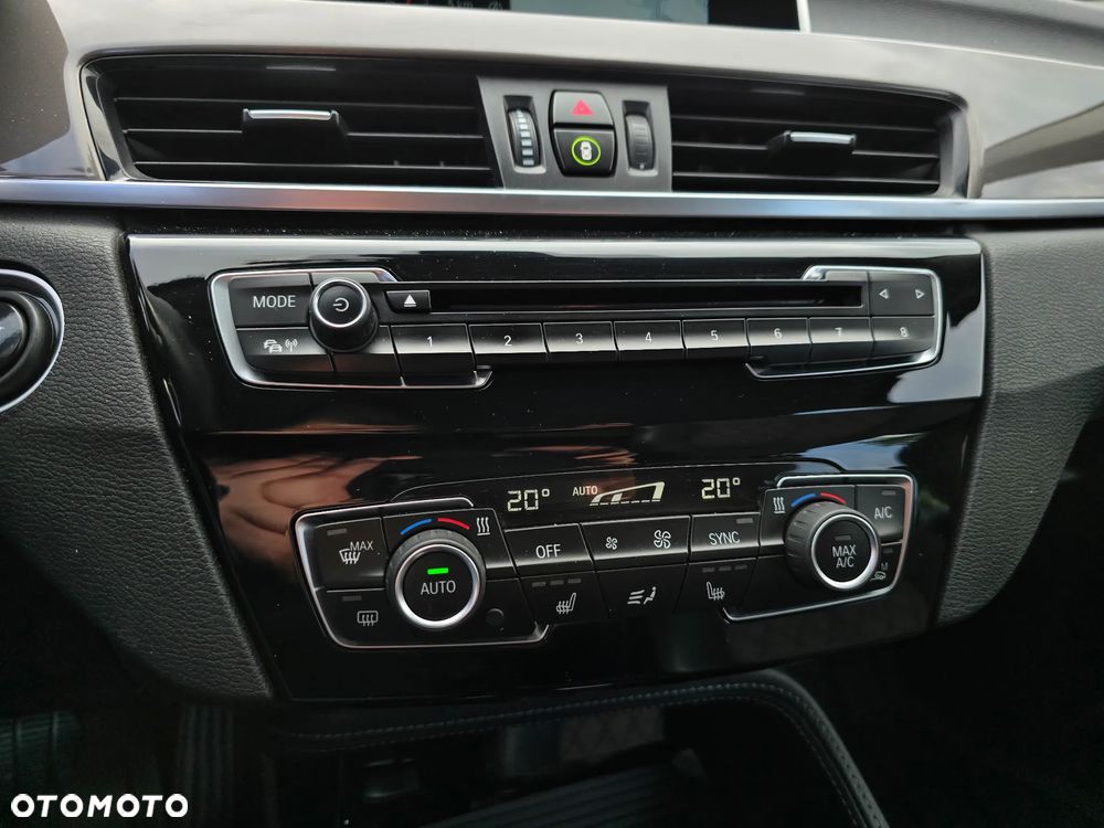 BMW X1 xDrive20d xLine sport - 25