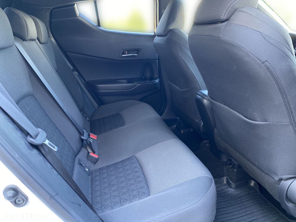 Toyota C-HR 2.0 Hybrid Style - 15