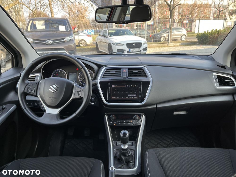 Suzuki SX4 S-Cross - 11