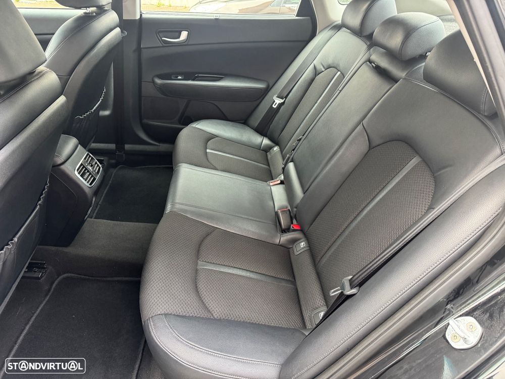 Kia Optima 1.7 CRDI TX 7DCT - 10