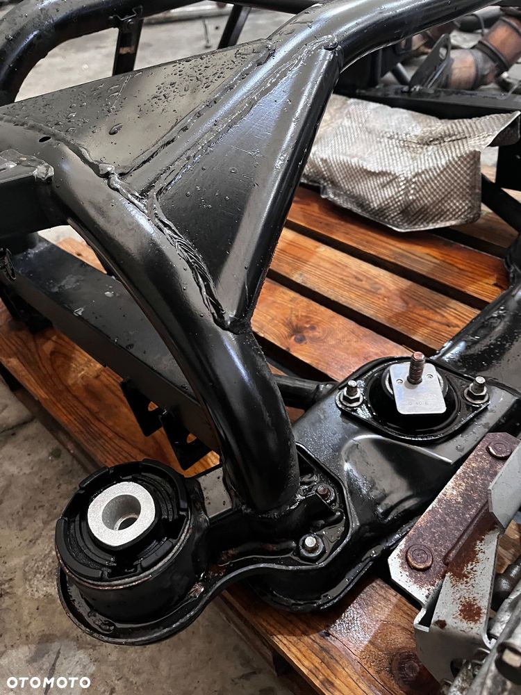 Sanki zawieszenia tylne Maserati Quatroporte V 4.2 2006r - 3