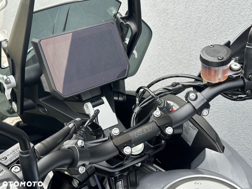 KTM Super Adventure - 25