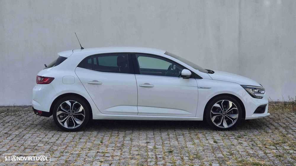 Renault Mégane 1.6 dCi Bose Edition J18 - 8