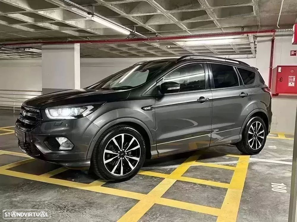 Ford Kuga 1.5 TDCi ST-Line Limited Edition - 37