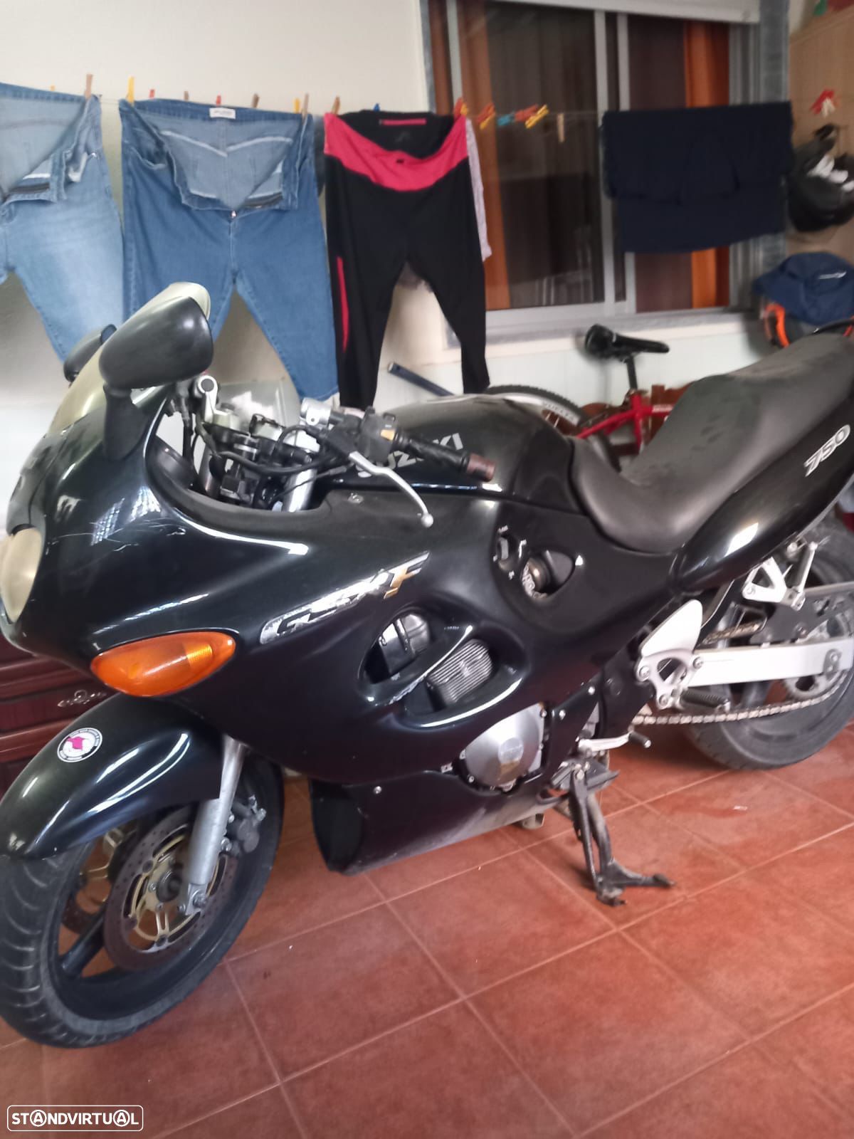 Suzuki GSX - 1