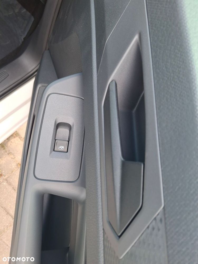 Volkswagen Caddy Cargo - 21