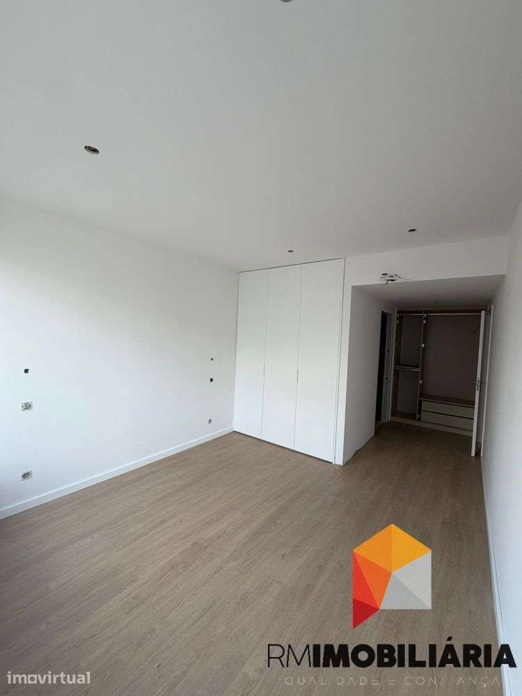 Apartamentos T2+1 NOVOS em Costa Cabral - Grande imagem: 3/44