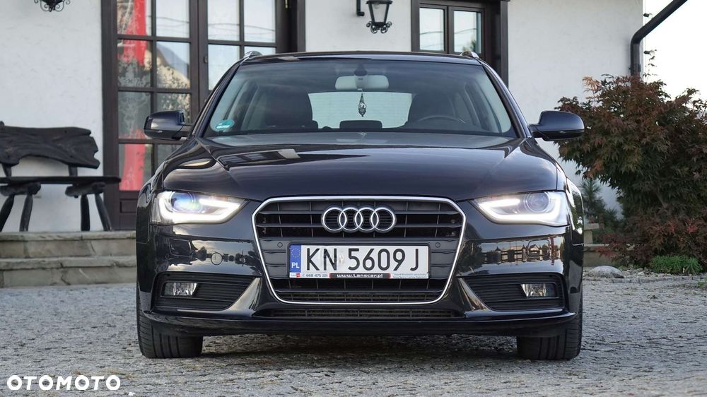 Audi A4 Avant - 9