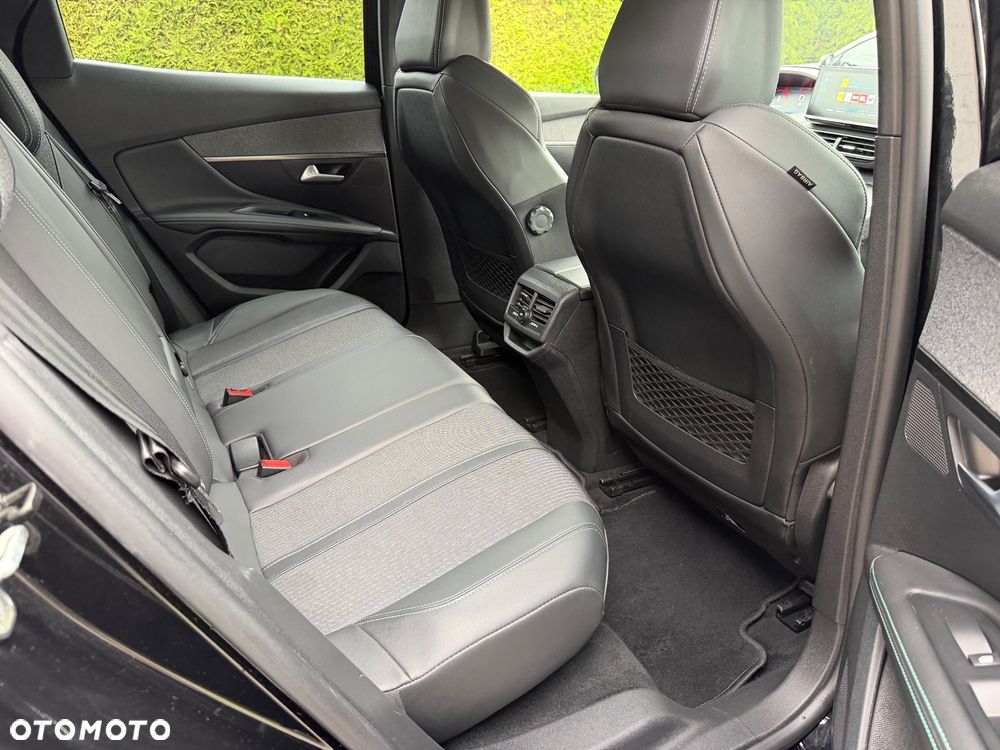 Peugeot 3008 BlueHDi 130 Stop & Start Allure - 27