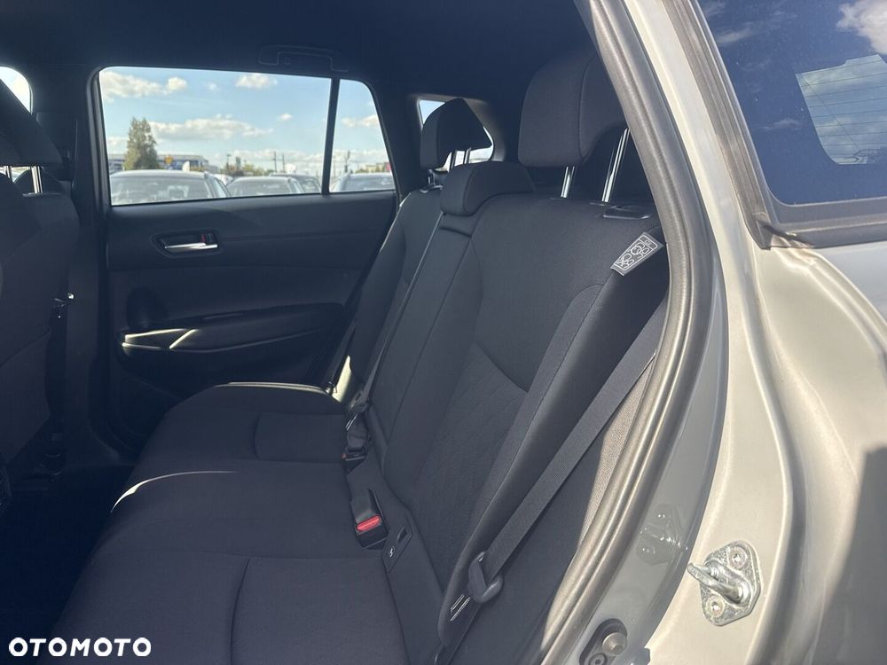Toyota Corolla Cross 2.0 Hybrid Style - 17