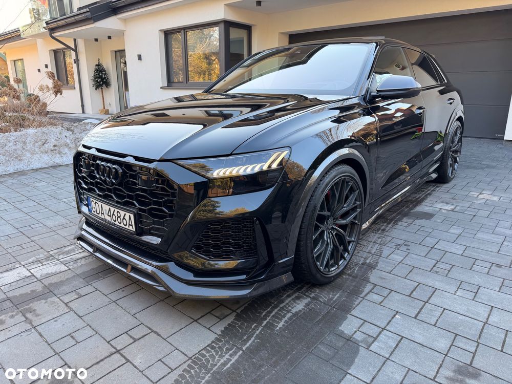Audi RS Q8 - 1