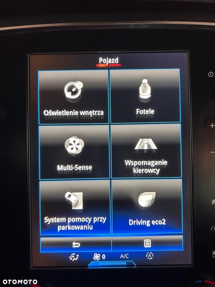 Renault Megane Grandtour ENERGY dCi 110 EDC BOSE EDITION - 37