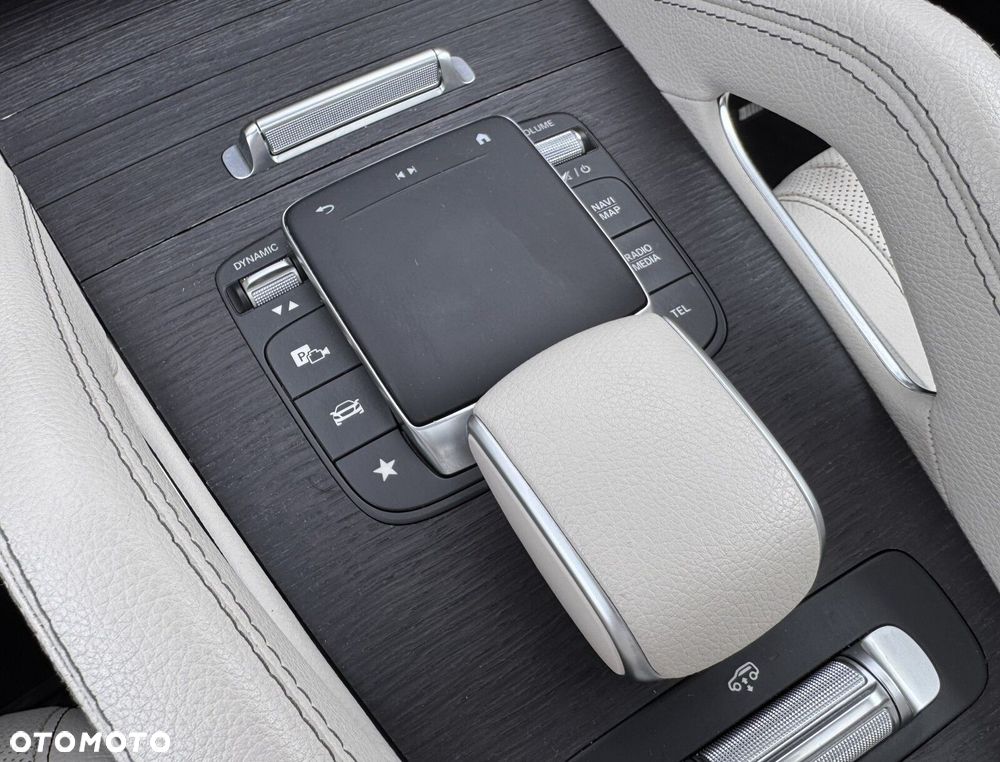 Mercedes-Benz GLE 300 d 4-Matic - 34