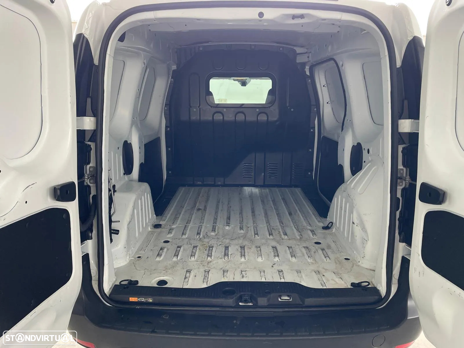 Renault Express 1.5 DCI 2LUG - 29