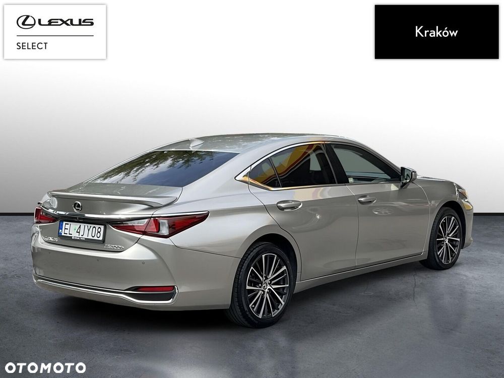 Lexus ES 300h Business Edition - 5