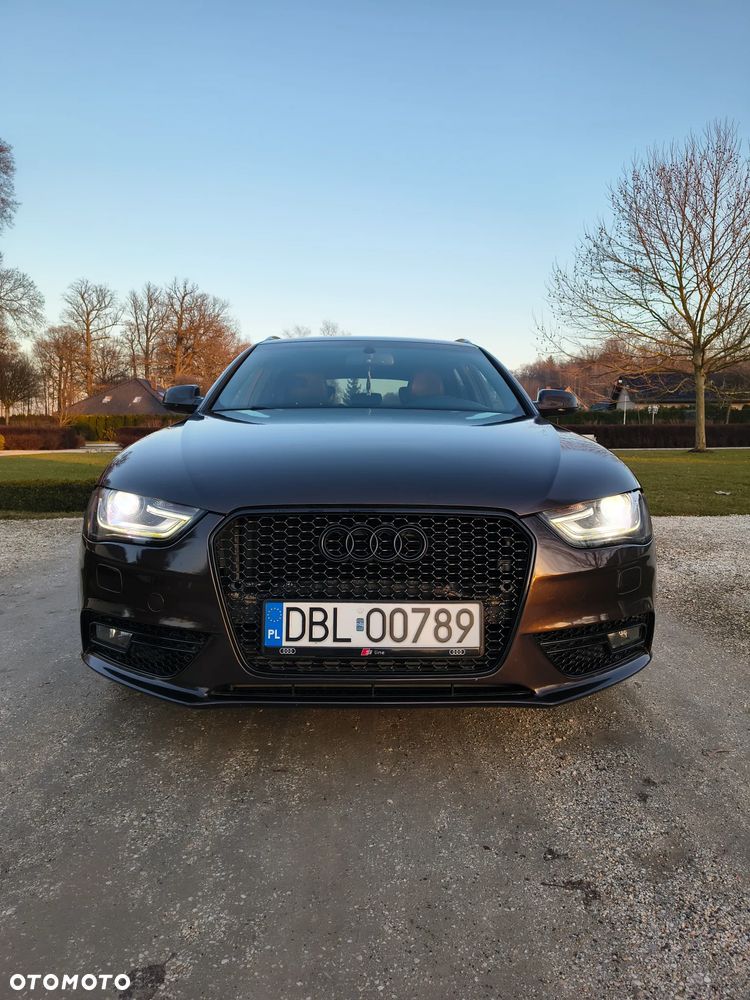 Audi A4 Avant 3.0 TDI DPF clean diesel quattro S tronic Ambition - 1