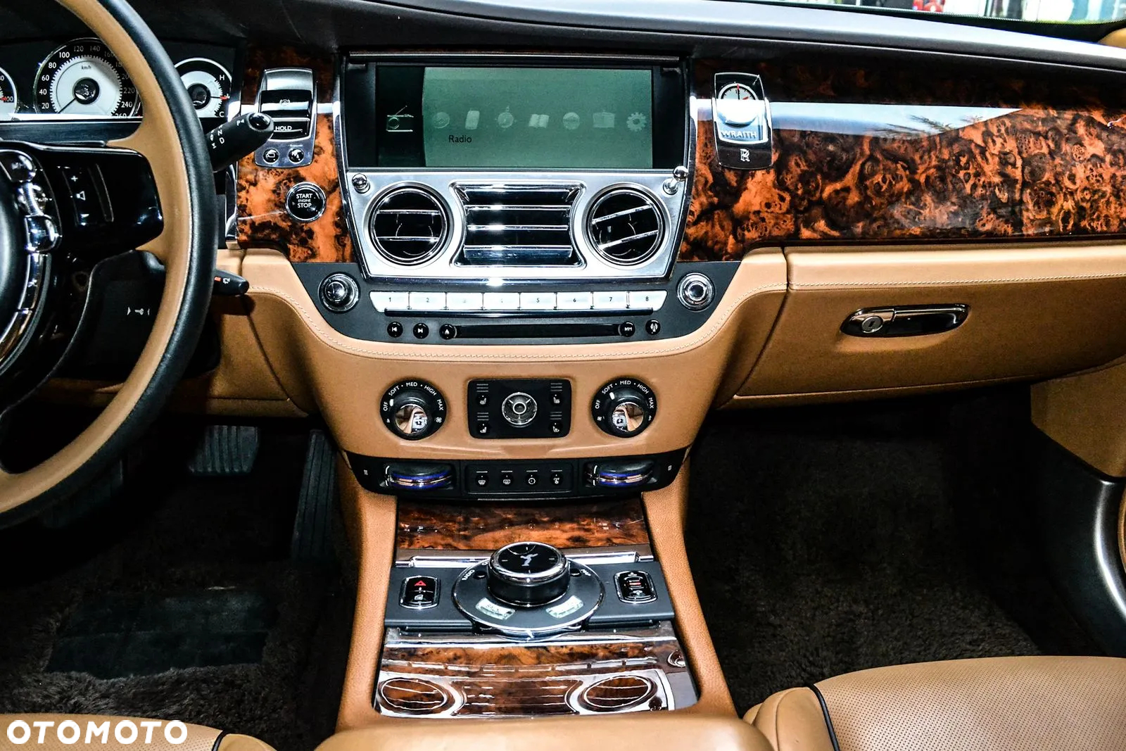 Rolls-Royce Wraith - 7