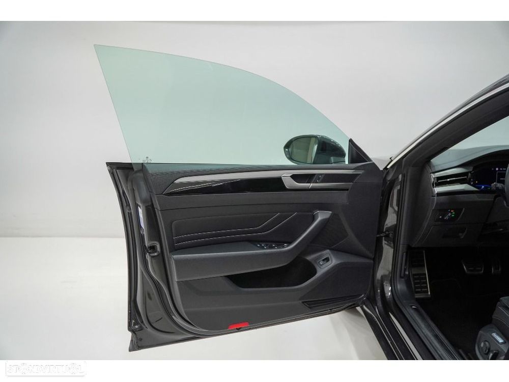 VW Arteon Shooting Brake 2.0 TDI R-Line DSG - 16