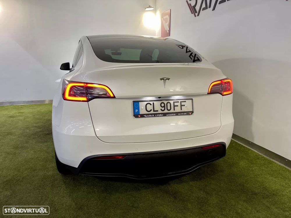 Tesla Model Y Long Range Tração Integral — fotografia 10