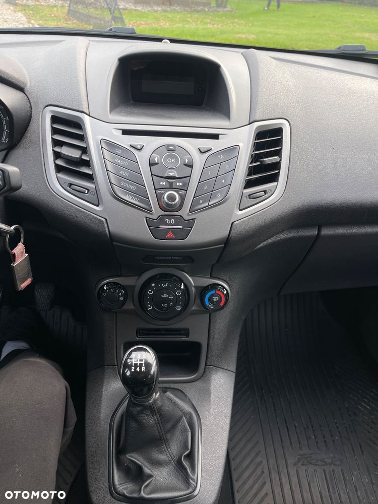 Ford Fiesta 1.25 Trend - 10