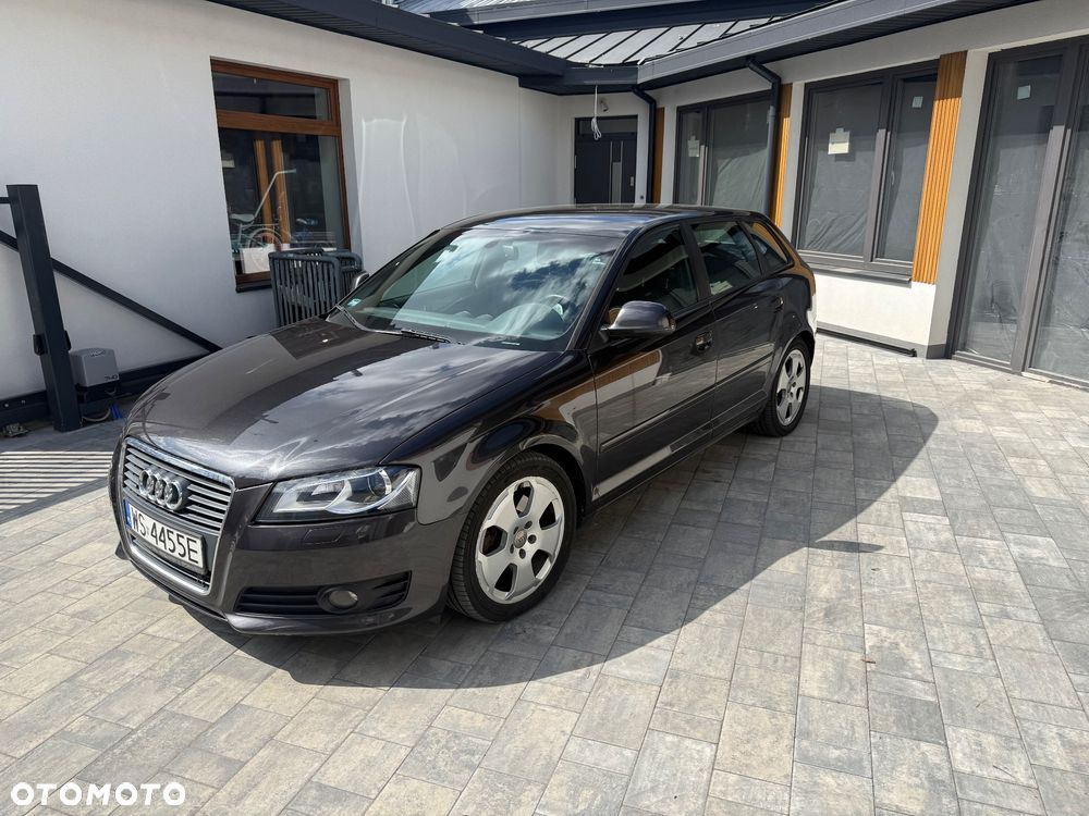 Audi A3 Sportback 2.0 TDI DPF quattro S line Sportpaket plus - 1