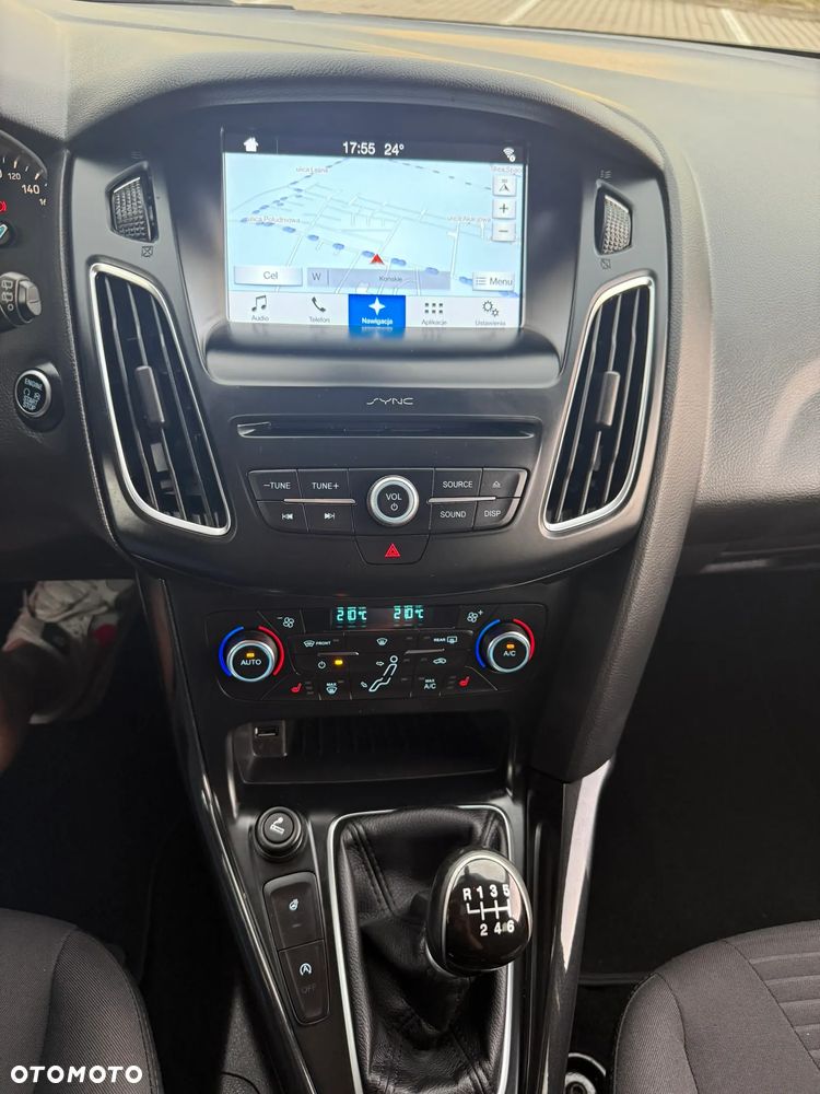 Ford Focus 1.5 EcoBlue Start-Stopp-System TITANIUM - 37