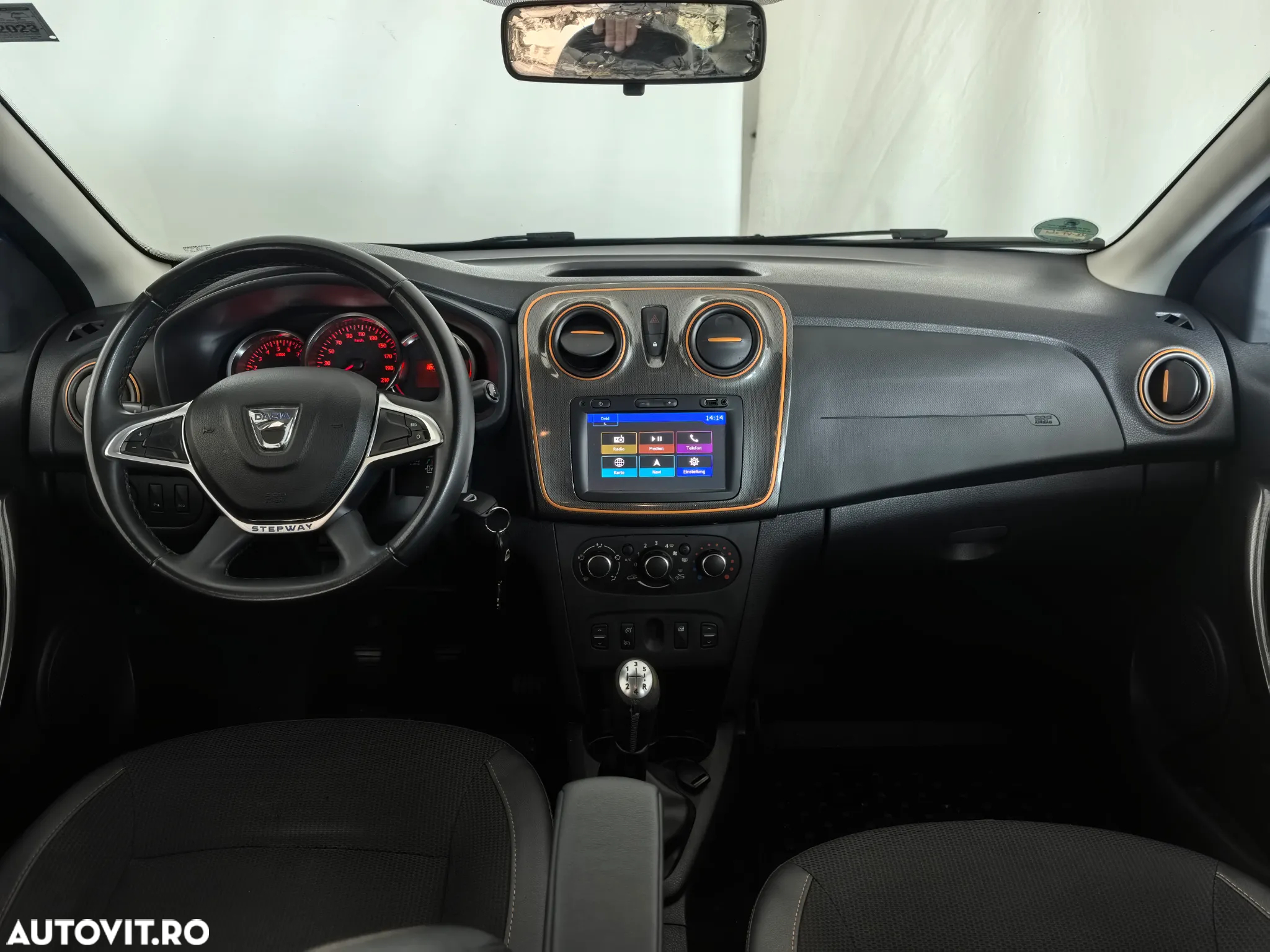 Dacia Logan MCV 0.9 TCe 90 CP Prestige - 11