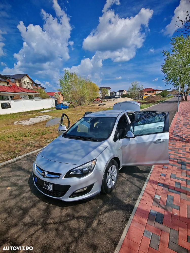 Opel Astra 1.4 ECOTEC Turbo Enjoy - 4