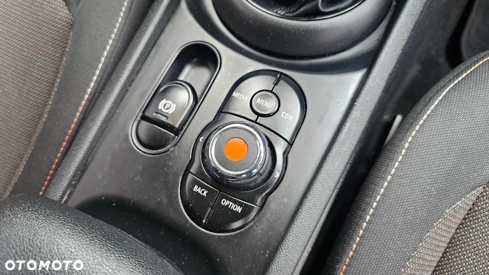 MINI Clubman One D John Cooper Works Trim - 26