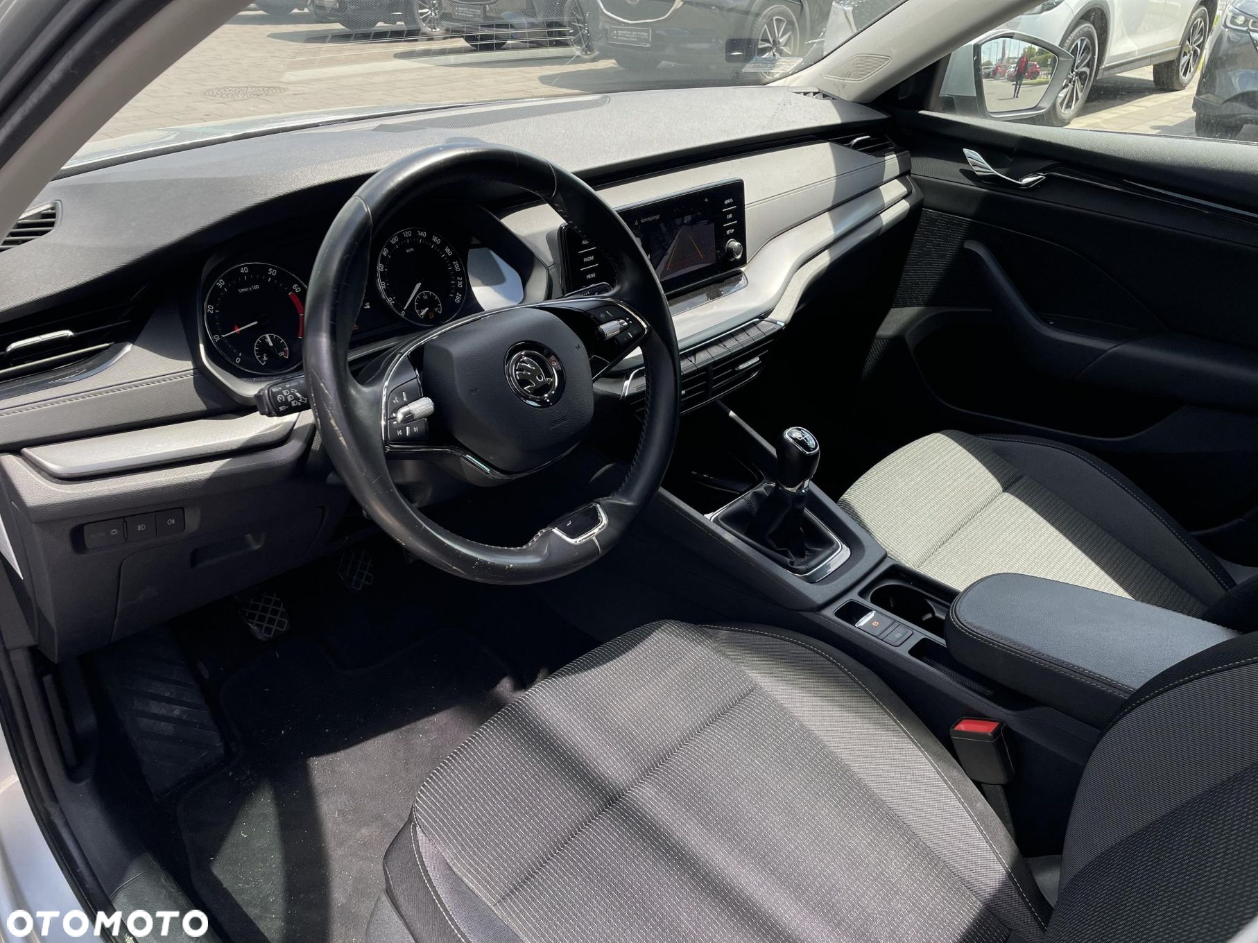 Skoda Octavia 1.5 TSI ACT Ambition - 9