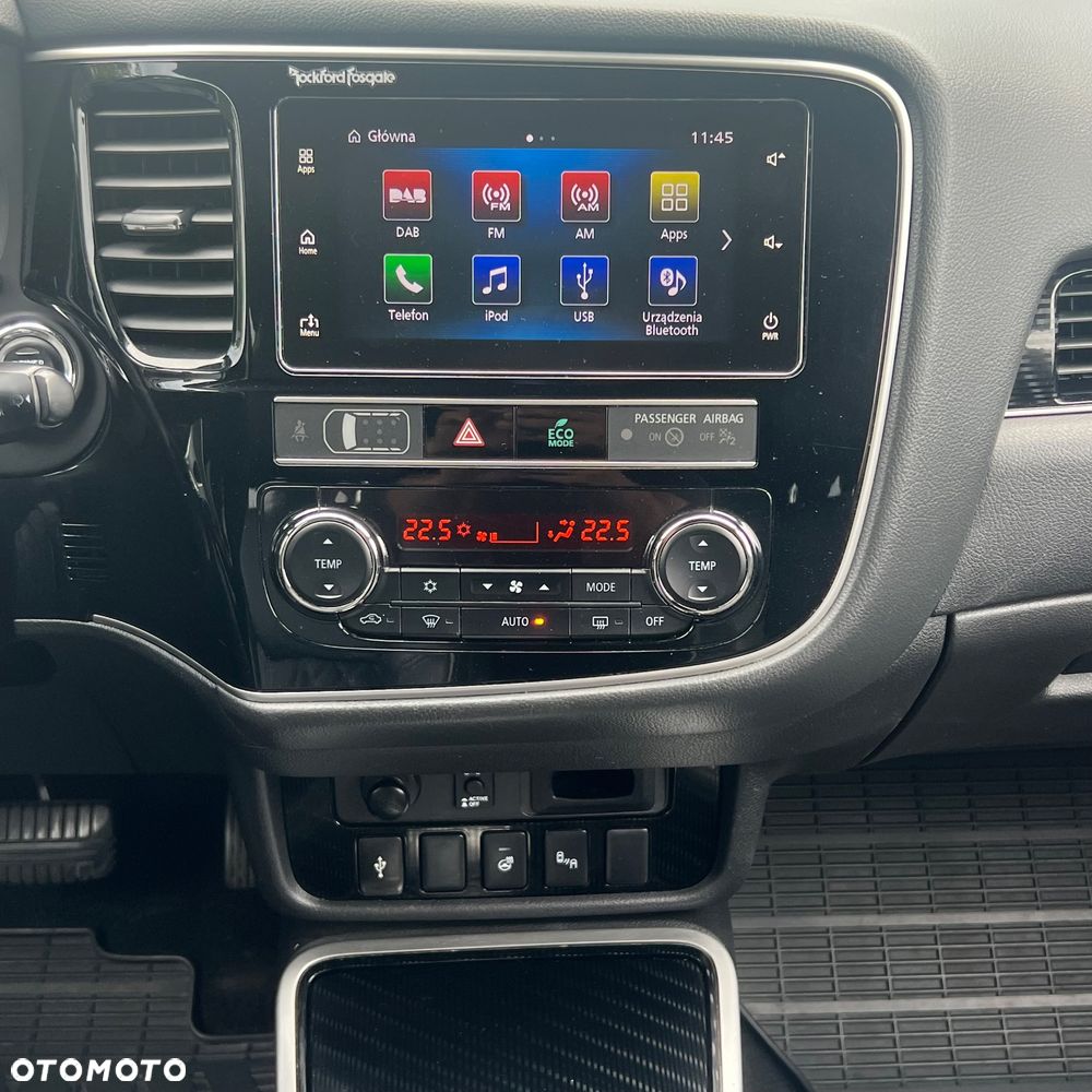 Mitsubishi Outlander 2.4 4WD Diamant - 32
