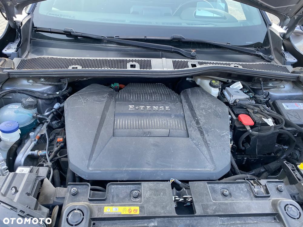 DS Automobiles DS 3 Crossback E-Tense Performance Line + - 7