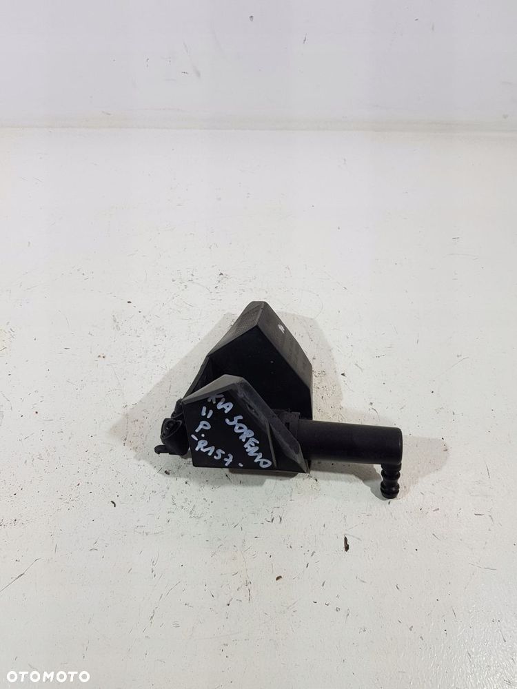spryskiwacz lampy prawy 98671-2p000 kia sorento ii - 1