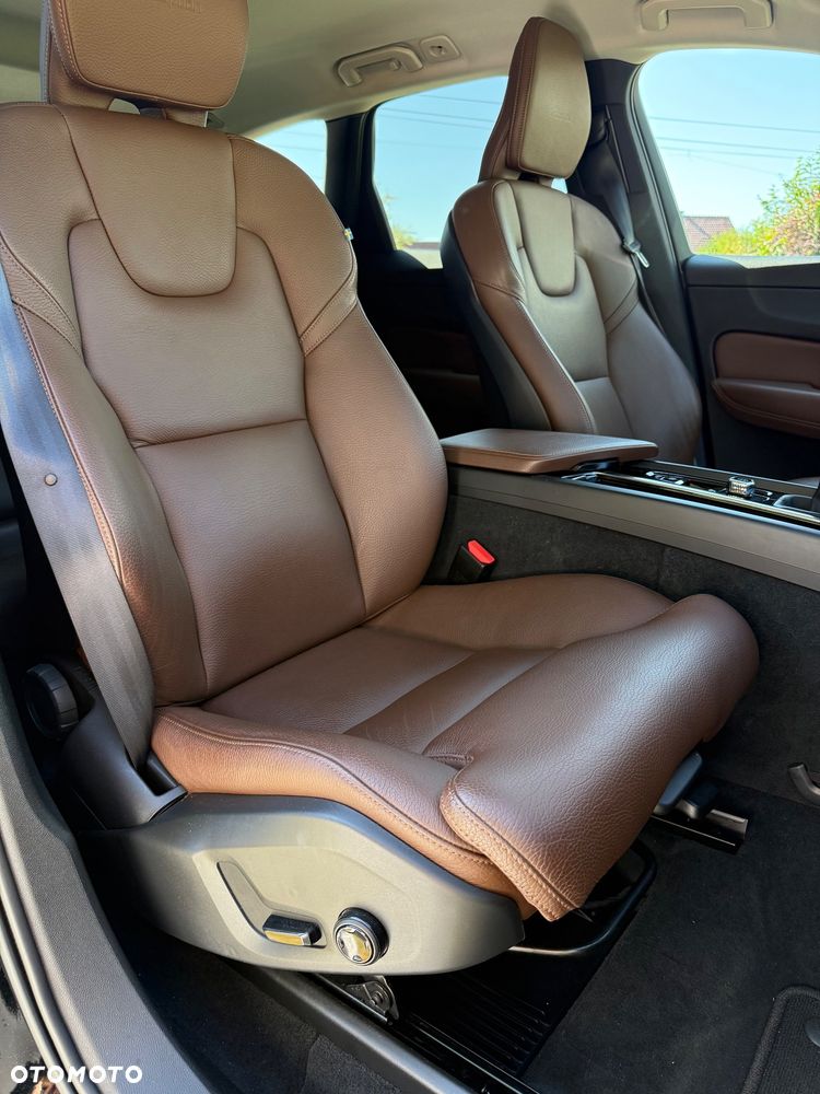 Volvo XC 60 D4 AWD Inscription - 27