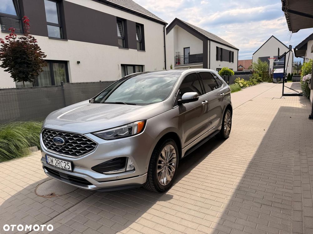 Ford Edge - 1