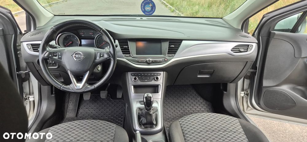 Opel Astra 1.6 CDTI Enjoy S&S - 9