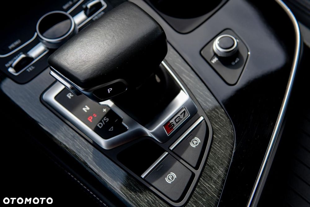 Audi SQ7 4.0 TDI Quattro Tiptronic - 18