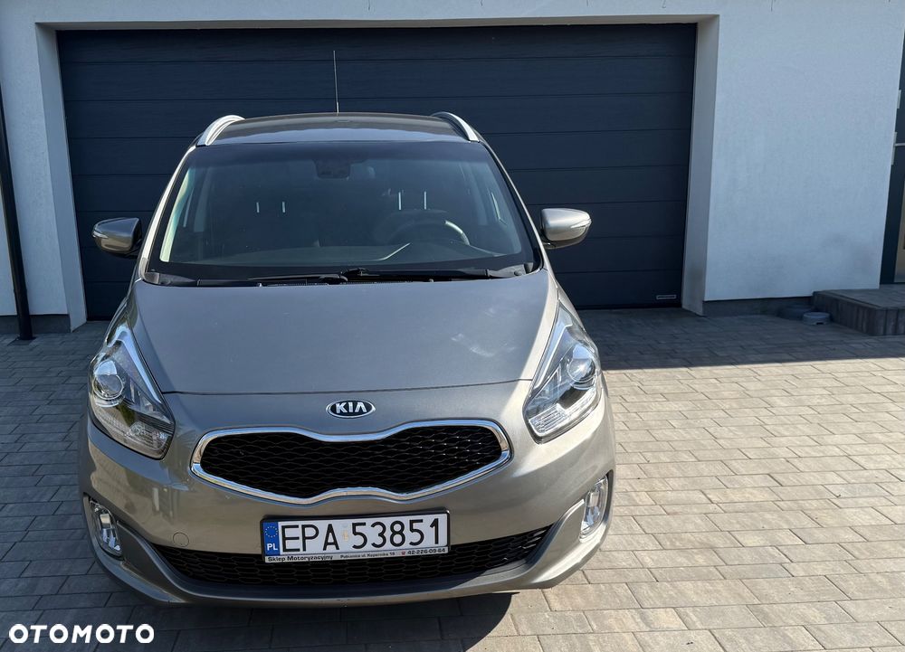 Kia Carens 1.6 GDI L 7os - 3