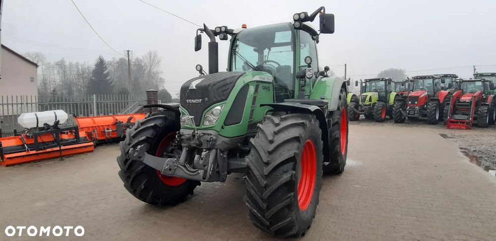 Fendt 718 Vario - 11