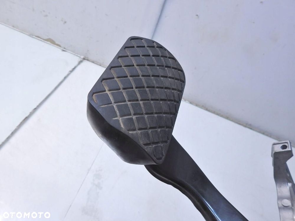 PEDAŁ HAMULCA AUTOMAT AUDI A4 B7 2.0 TFSI 8E1721117D - 5