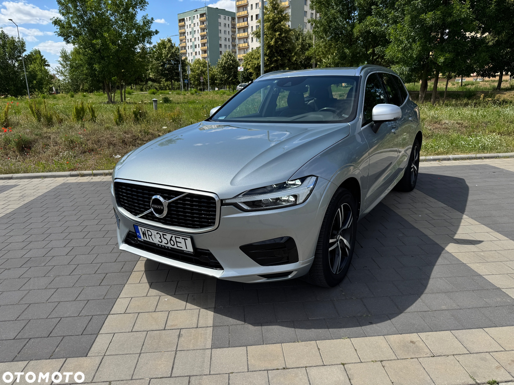 Volvo XC 60 D5 AWD R-Design - 10