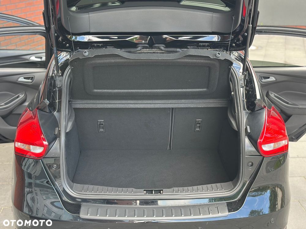 Ford Focus 1.5 EcoBoost STart-Stopp-System ST-LINE - 30