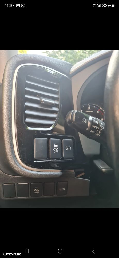 Mitsubishi Outlander - 8