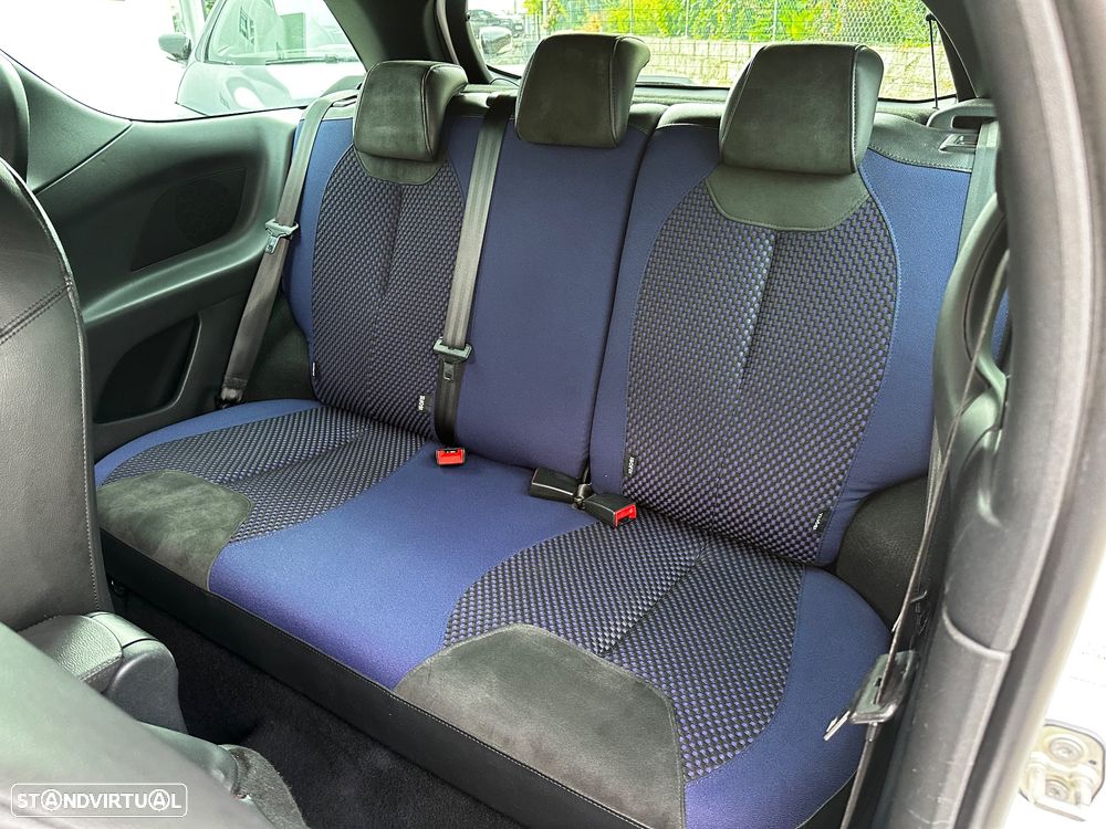 Citroën DS3 1.6 e-HDi So Chic - 22